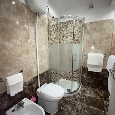 Ig-tysandros Hotell Giardini Naxos