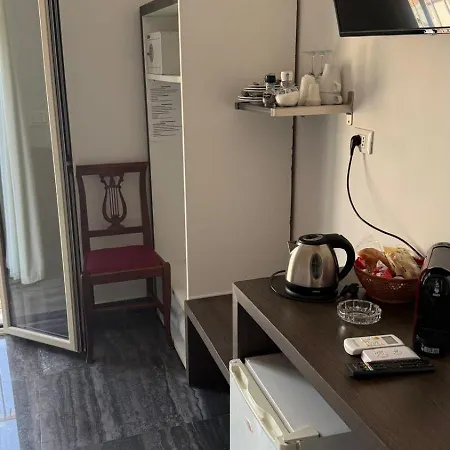 Hotell Ig-tysandros 3*