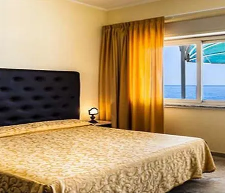 Ig-tysandros Hotell