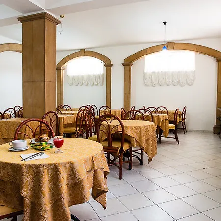 Ig-tysandros Hotel Giardini Naxos