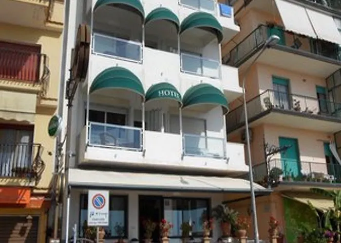 Ig-tysandros Hotel 3*