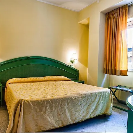 Ig-tysandros Giardini Naxos