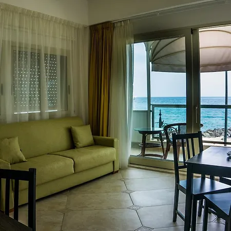 Otel Ig-tysandros Giardini Naxos